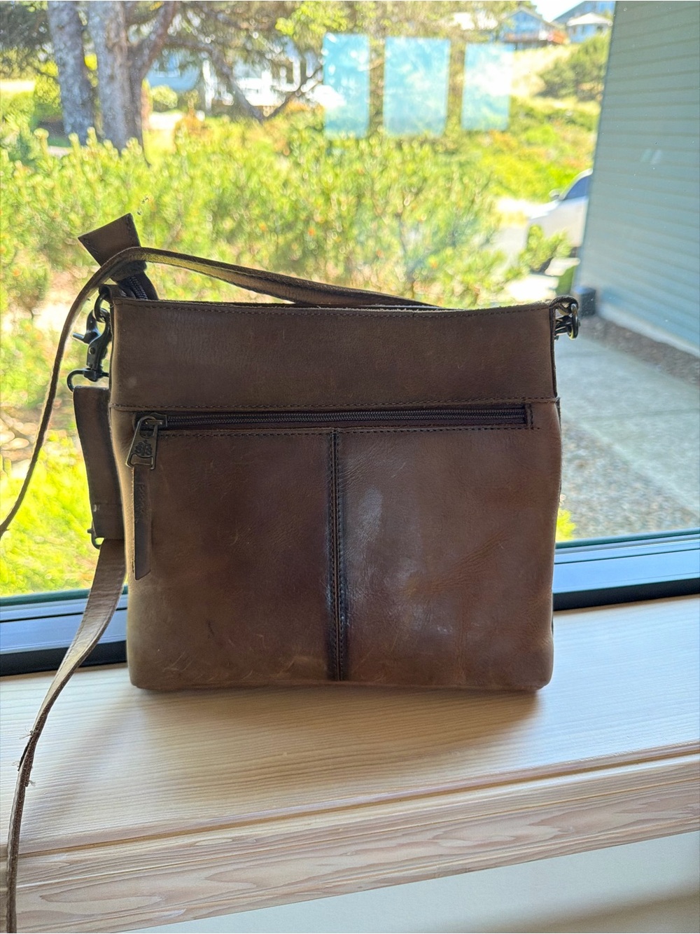 STS Ranchwear Brown and White Hair-on-Hide Crossbody Bag - Picture 6 of 8